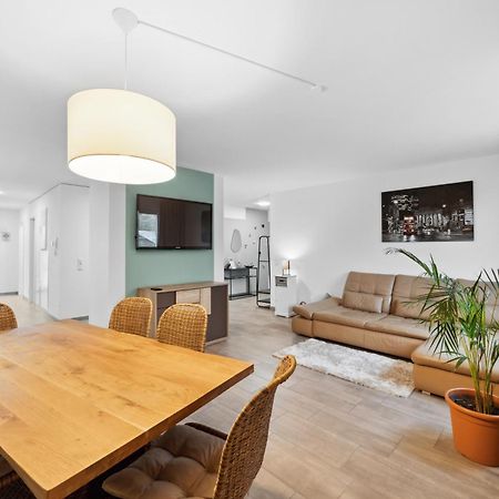 Sali Homes Spacious Apartment With Terrace In City Center 拜罗伊特 外观 照片