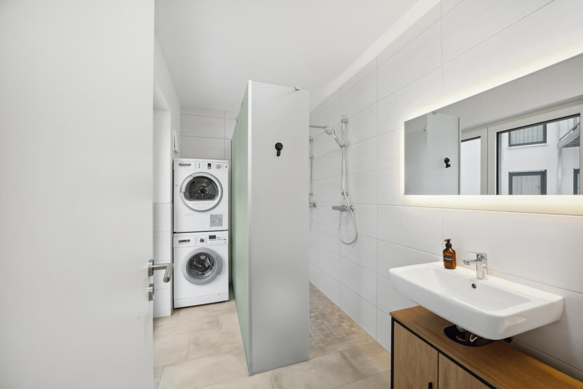 Sali Homes Spacious Apartment With Terrace In City Center 拜罗伊特 外观 照片