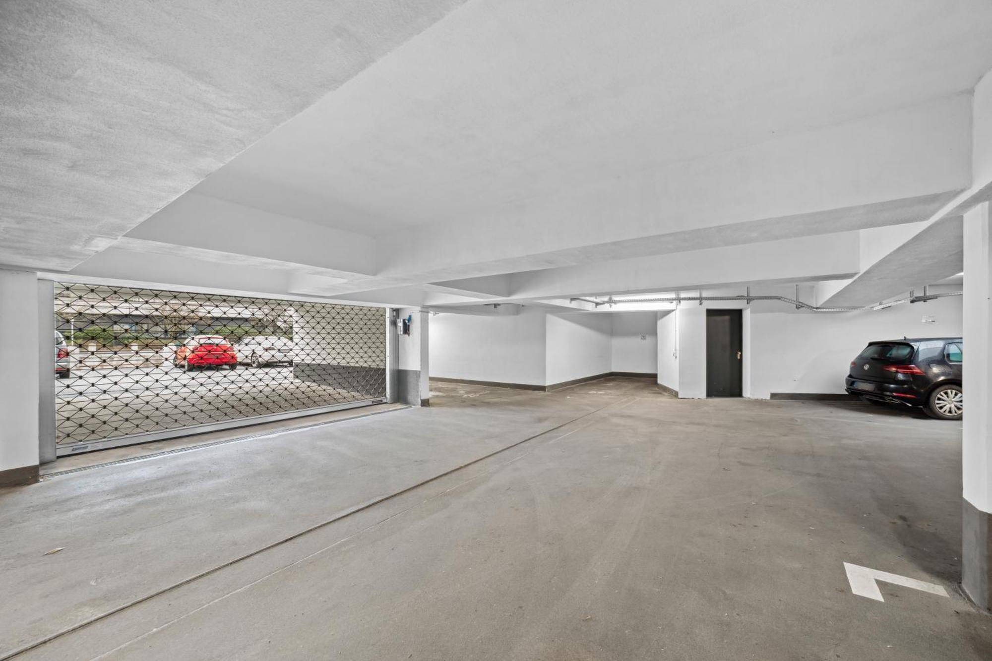 Sali Homes Spacious Apartment With Terrace In City Center 拜罗伊特 外观 照片