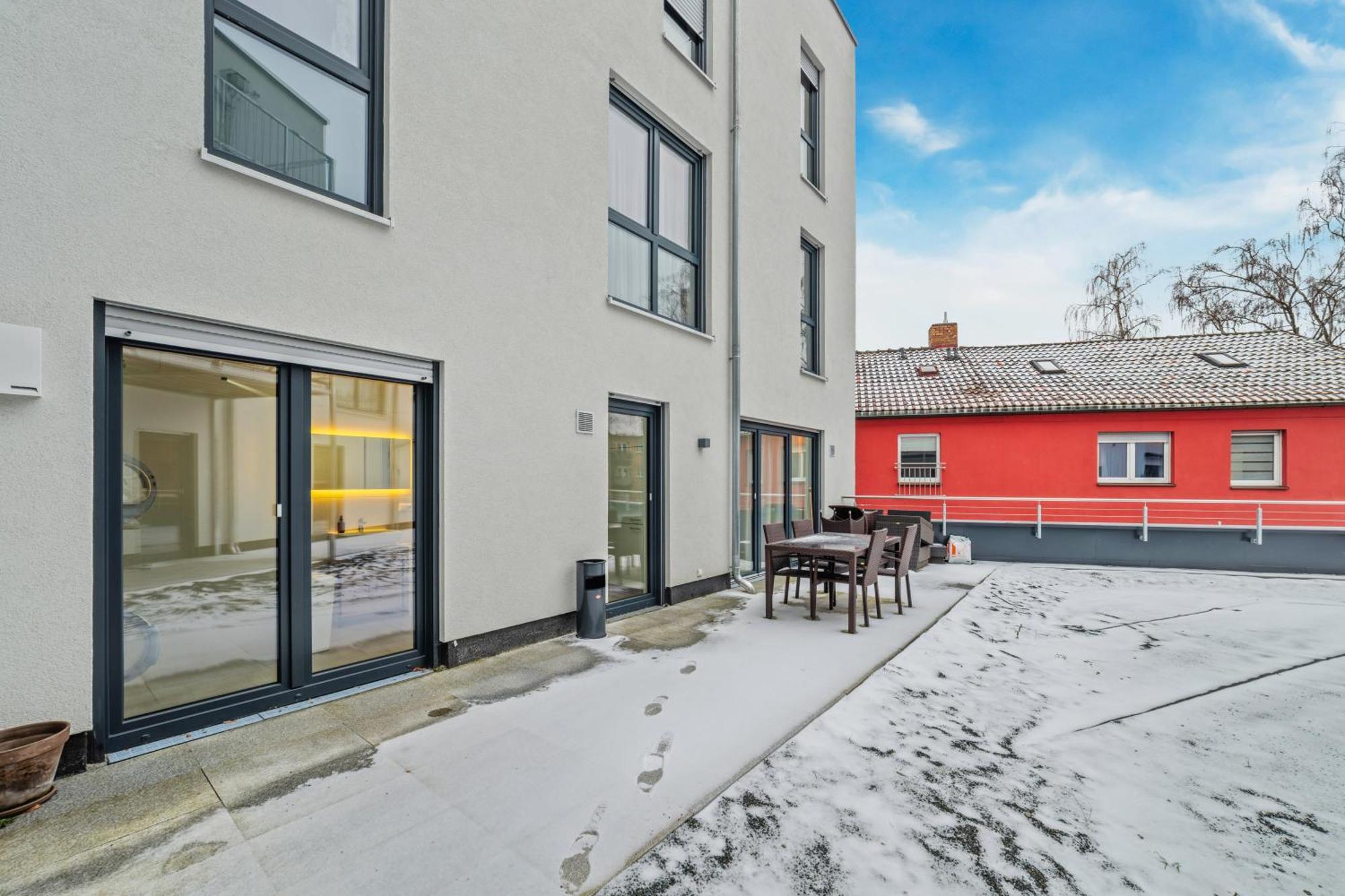 Sali Homes Spacious Apartment With Terrace In City Center 拜罗伊特 外观 照片